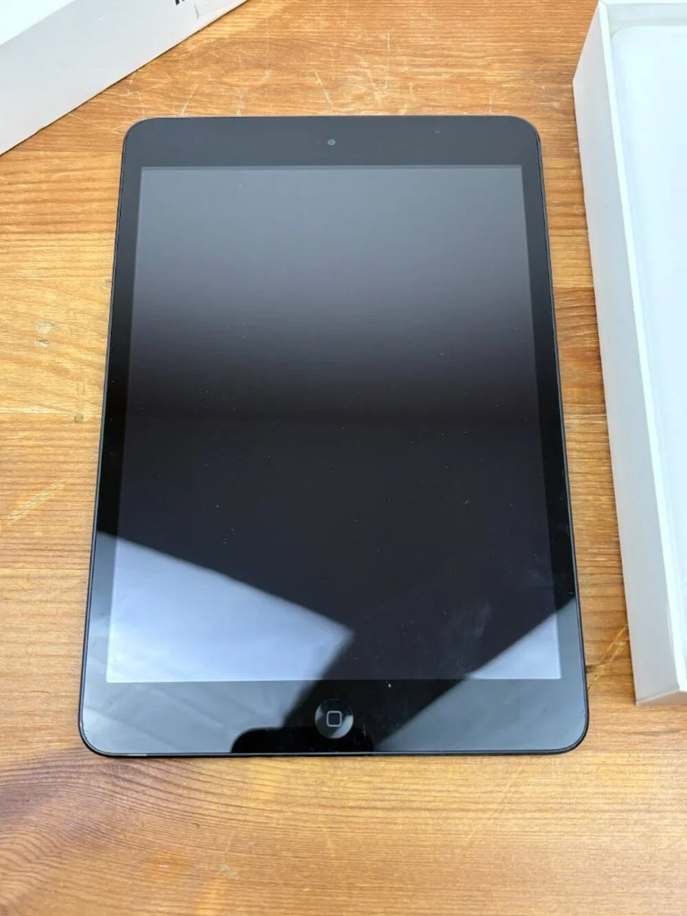 Apple iPad mini 1st Generation Model Number: A1432